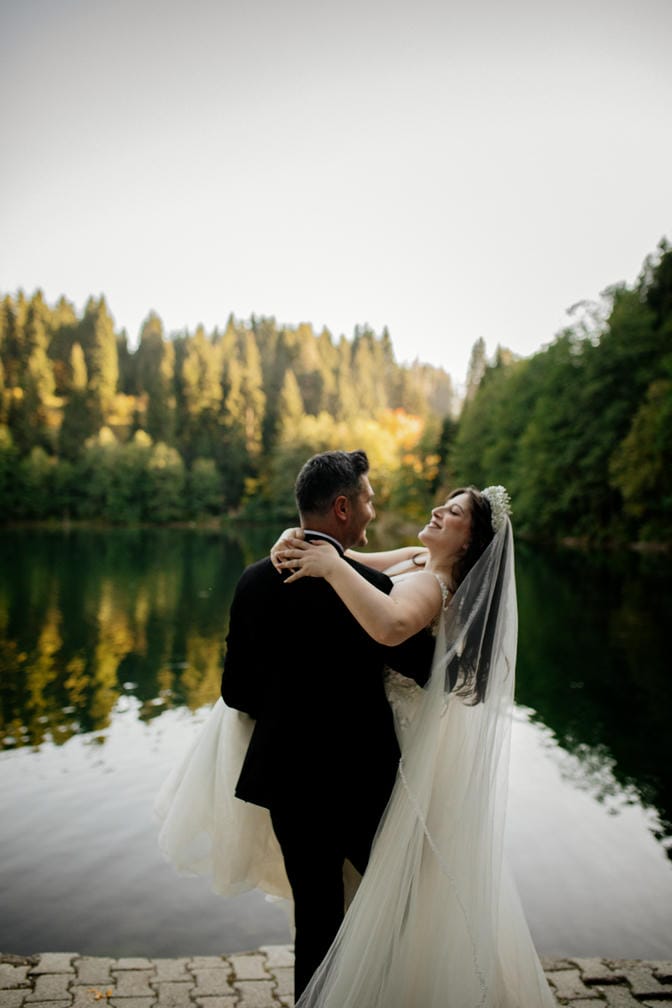 Elif Mükremin Sonbaharın Sessiz Tanığı Fotorafci.com / Trabzon – Zehra Şılbır | Profesyonel Fotoğrafçı Hizmetleri