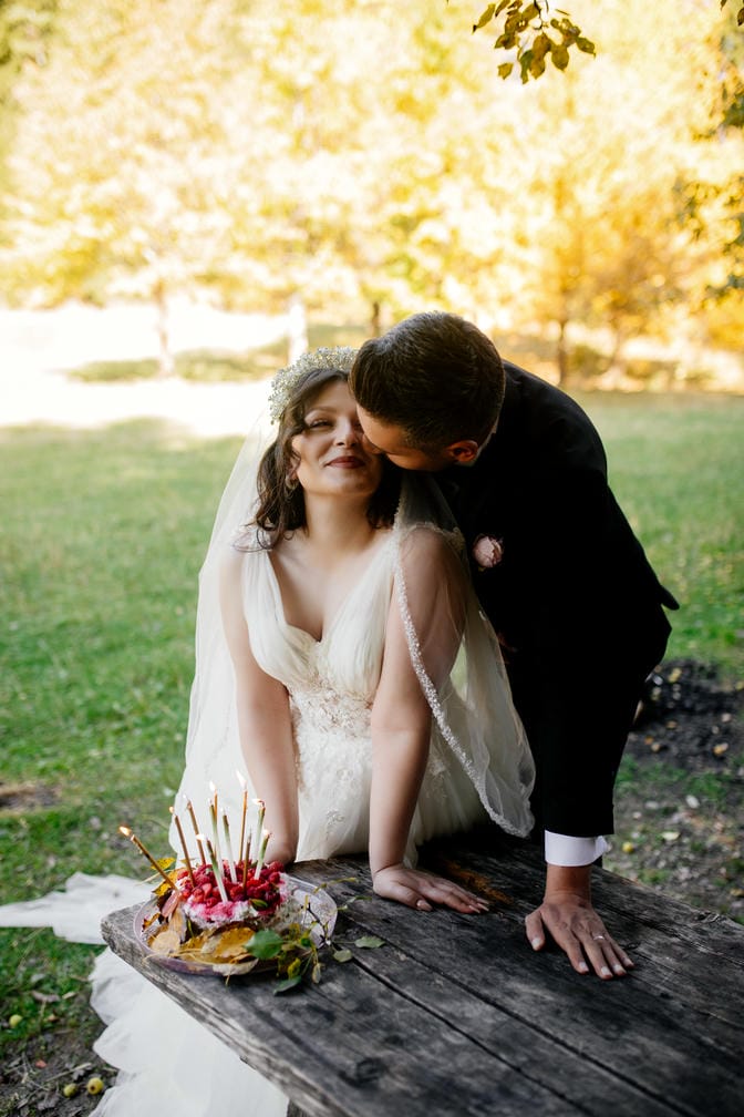 Elif Mükremin Sonbaharın Sessiz Tanığı Fotorafci.com / Trabzon – Zehra Şılbır | Profesyonel Fotoğrafçı Hizmetleri