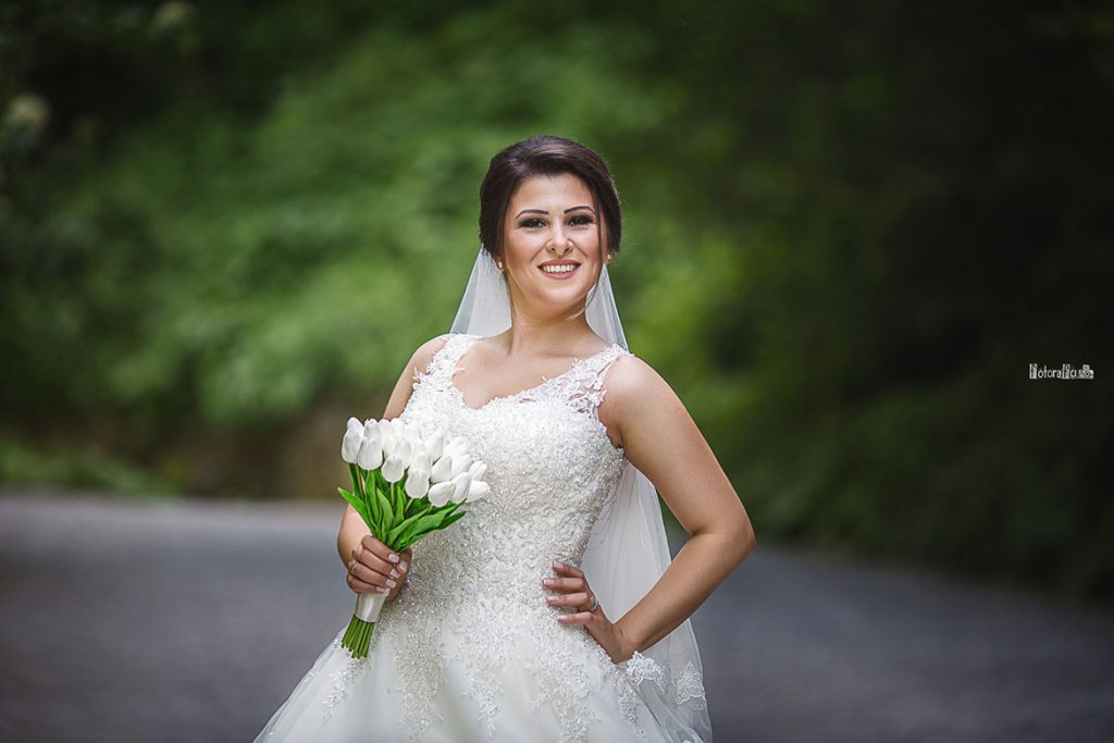 Elif Salman Mutluluğun Dansı Fotorafci.com / Trabzon – Zehra Şılbır | Profesyonel Fotoğrafçı Hizmetleri