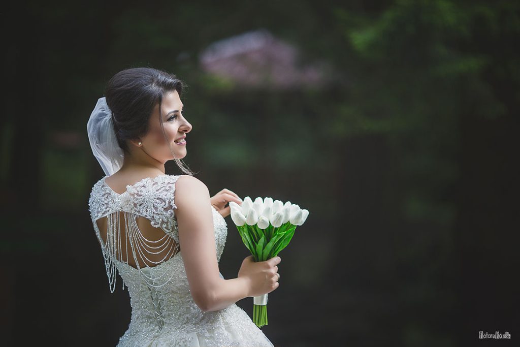 Elif Salman Mutluluğun Dansı Fotorafci.com / Trabzon – Zehra Şılbır | Profesyonel Fotoğrafçı Hizmetleri