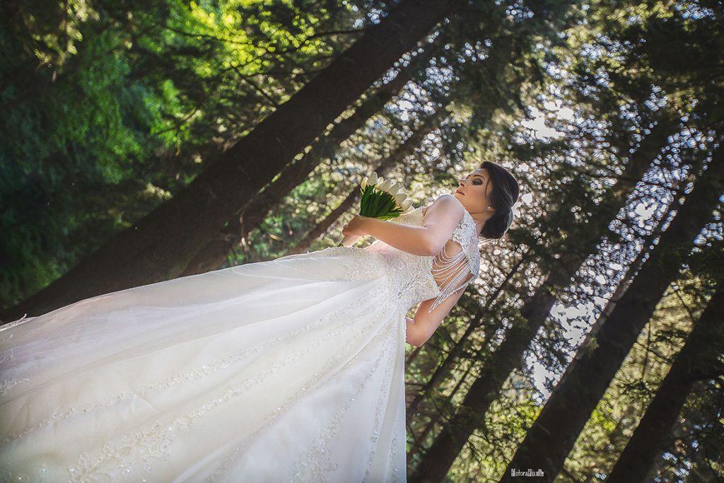 Elif Salman Mutluluğun Dansı Fotorafci.com / Trabzon – Zehra Şılbır | Profesyonel Fotoğrafçı Hizmetleri