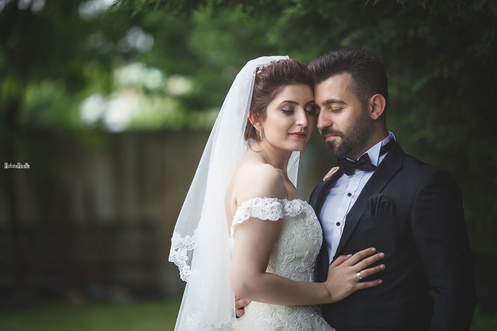 Özge Ersen Aşkın Kırmızı Köprüsü Fotorafci.com / Trabzon – Zehra Şılbır | Profesyonel Fotoğrafçı Hizmetleri Özge Ersen Aşkın Kırmızı Köprüsü Fotorafci.com / Trabzon – Zehra Şılbır | Profesyonel Fotoğrafçı Hizmetleri