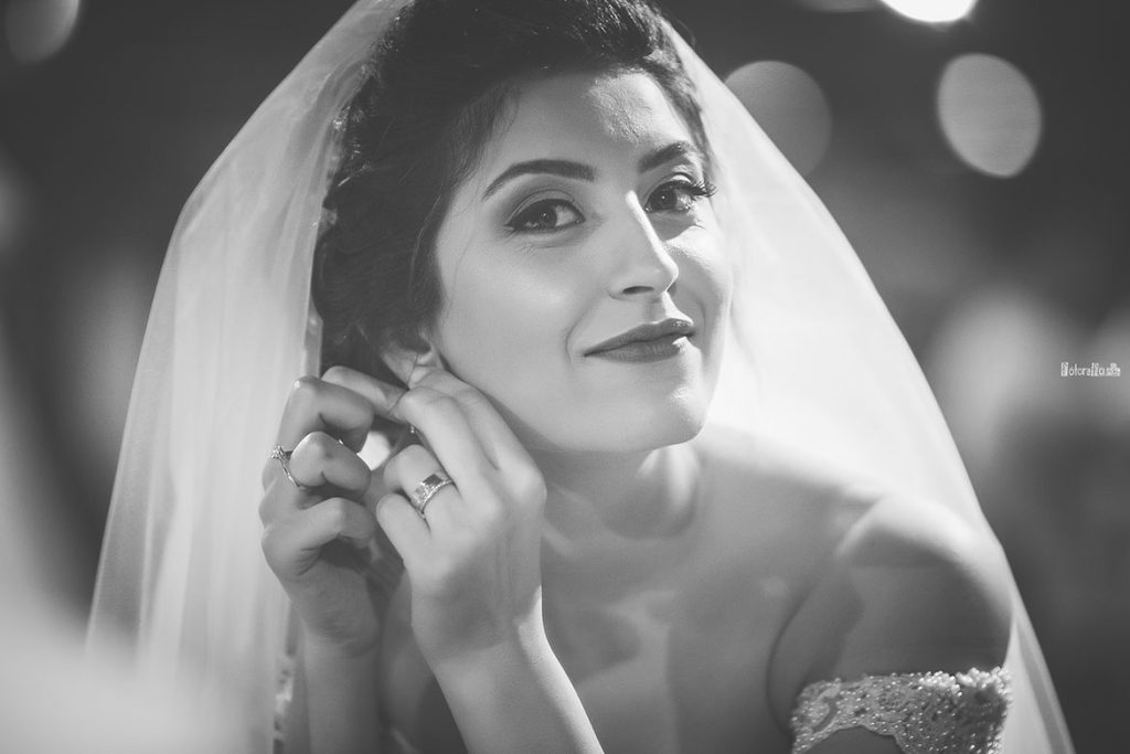 Özge Ersen Aşkın Kırmızı Köprüsü Fotorafci.com / Trabzon – Zehra Şılbır | Profesyonel Fotoğrafçı Hizmetleri Özge Ersen Aşkın Kırmızı Köprüsü Fotorafci.com / Trabzon – Zehra Şılbır | Profesyonel Fotoğrafçı Hizmetleri