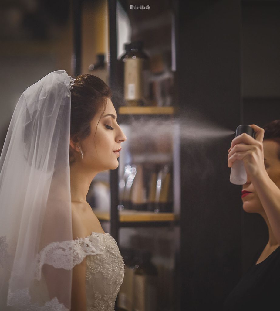 Özge Ersen Aşkın Kırmızı Köprüsü Fotorafci.com / Trabzon – Zehra Şılbır | Profesyonel Fotoğrafçı Hizmetleri Özge Ersen Aşkın Kırmızı Köprüsü Fotorafci.com / Trabzon – Zehra Şılbır | Profesyonel Fotoğrafçı Hizmetleri