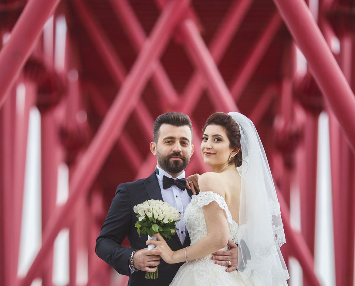 Özge Ersen Aşkın Kırmızı Köprüsü Fotorafci.com / Trabzon – Zehra Şılbır | Profesyonel Fotoğrafçı Hizmetleri Özge Ersen Aşkın Kırmızı Köprüsü Fotorafci.com / Trabzon – Zehra Şılbır | Profesyonel Fotoğrafçı Hizmetleri