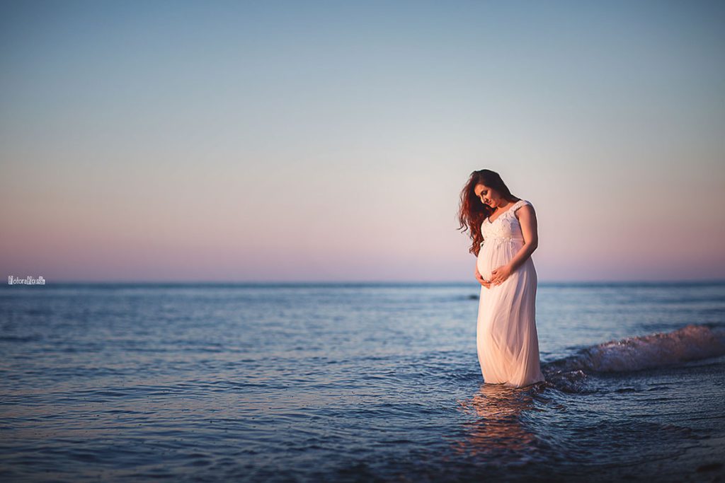 Sona Levenet Neşeli Hamilelik Çekimi Fotorafci.com / Trabzon – Zehra Şılbır | Profesyonel Fotoğrafçı Hizmetleri