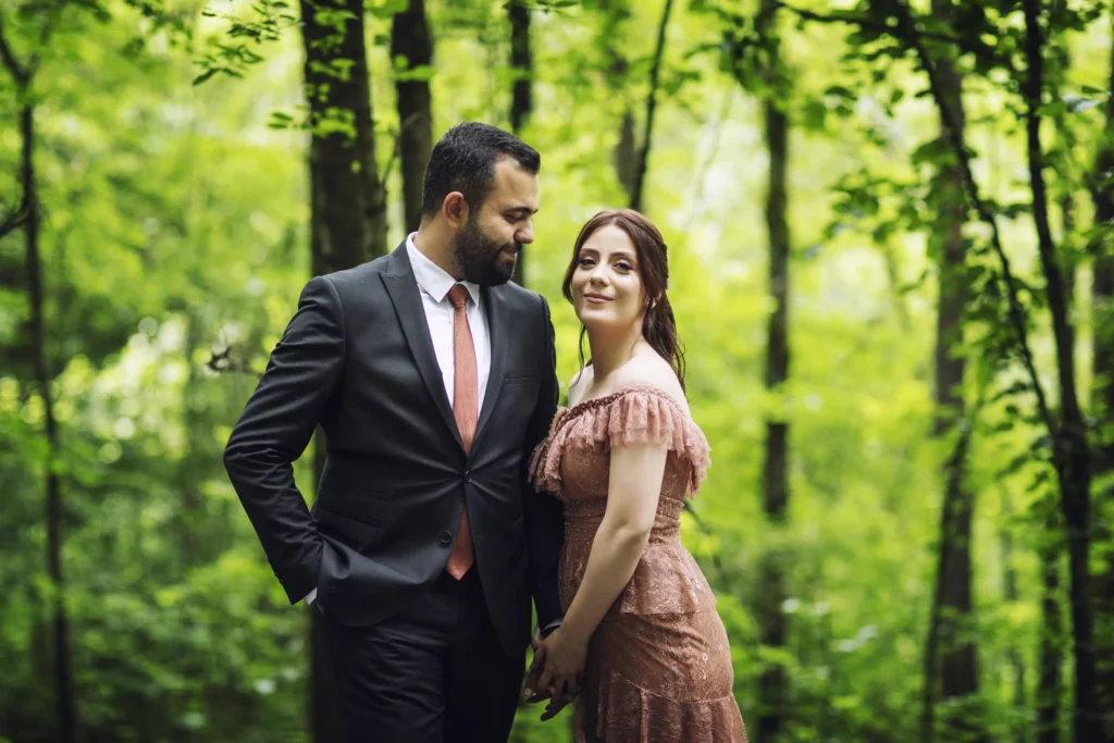 Trabzon Nişan Hikayesi: Gizem ve Ali’nin Doğadaki Aşk Masalı Fotorafci.com / Trabzon – Zehra Şılbır | Profesyonel Fotoğrafçı Hizmetleri Trabzon Nişan Hikayesi: Gizem ve Ali’nin Doğadaki Aşk Masalı Fotorafci.com / Trabzon – Zehra Şılbır | Profesyonel Fotoğrafçı Hizmetleri