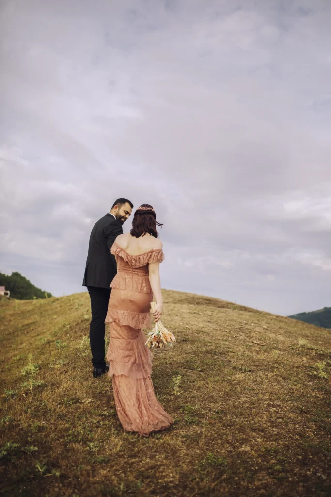 Trabzon Nişan Hikayesi: Gizem ve Ali’nin Doğadaki Aşk Masalı Fotorafci.com / Trabzon – Zehra Şılbır | Profesyonel Fotoğrafçı Hizmetleri Trabzon Nişan Hikayesi: Gizem ve Ali’nin Doğadaki Aşk Masalı Fotorafci.com / Trabzon – Zehra Şılbır | Profesyonel Fotoğrafçı Hizmetleri