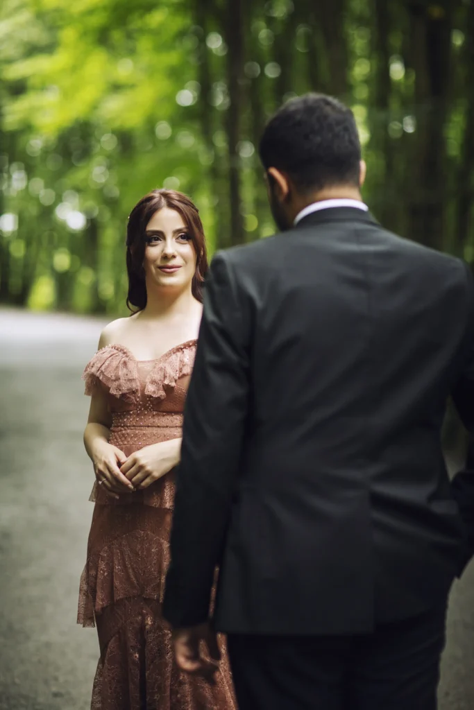 Trabzon Nişan Hikayesi: Gizem ve Ali’nin Doğadaki Aşk Masalı Fotorafci.com / Trabzon – Zehra Şılbır | Profesyonel Fotoğrafçı Hizmetleri Trabzon Nişan Hikayesi: Gizem ve Ali’nin Doğadaki Aşk Masalı Fotorafci.com / Trabzon – Zehra Şılbır | Profesyonel Fotoğrafçı Hizmetleri
